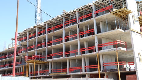 Бързина на кофриране и декофриране със системите на PERI