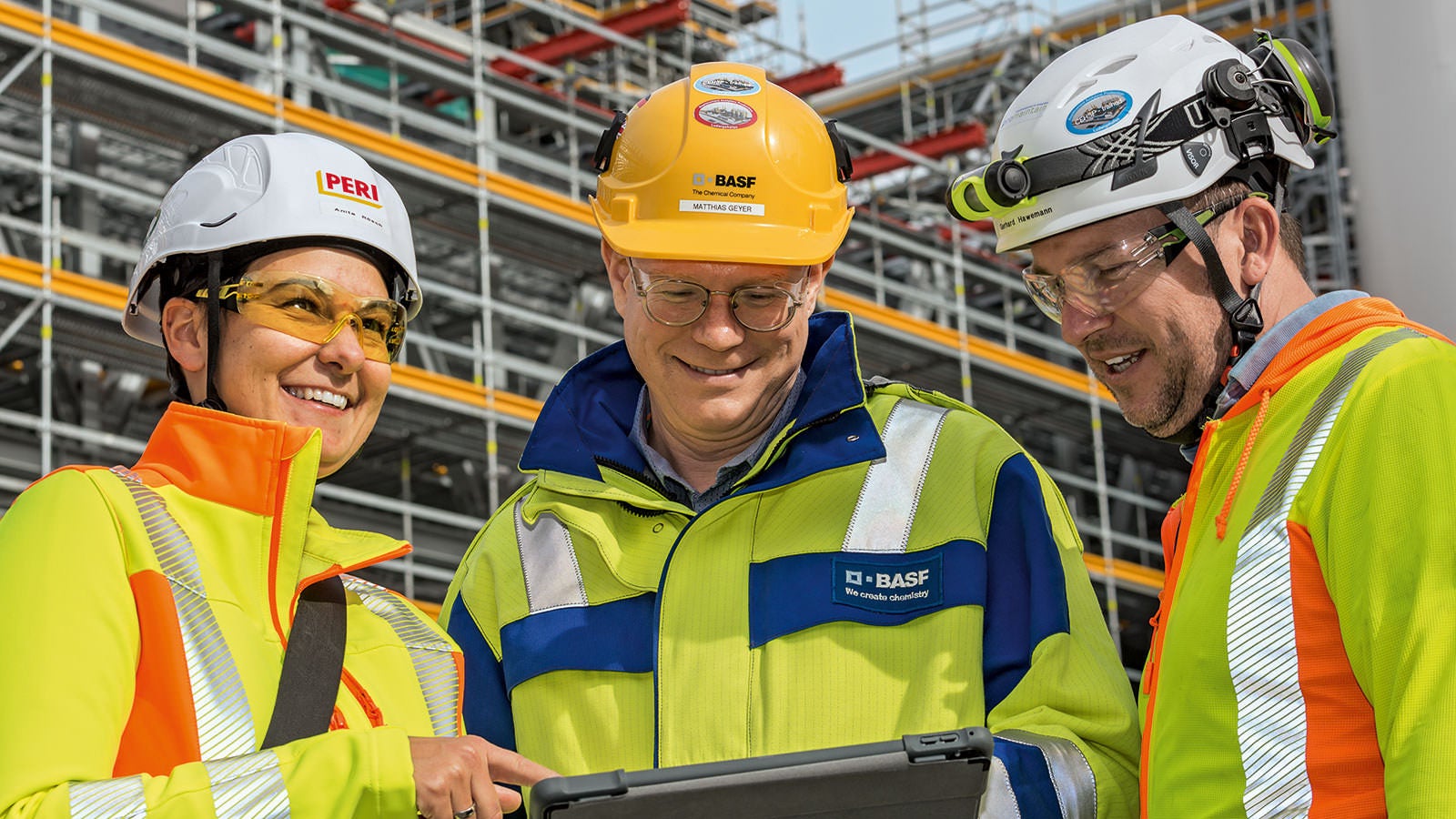 Uue atsetüleenitehase ehitamise juures toetuvad BASF, Promaintain ja PERI ettenägelikule planeerimisele, koordineerimisele ja teostamisele. (Foto: Promaintain)<br/>