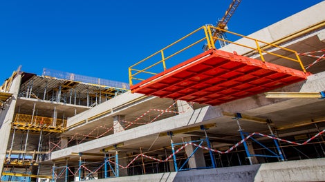 PERI компоненти - товарна рампа с телескопични подпори