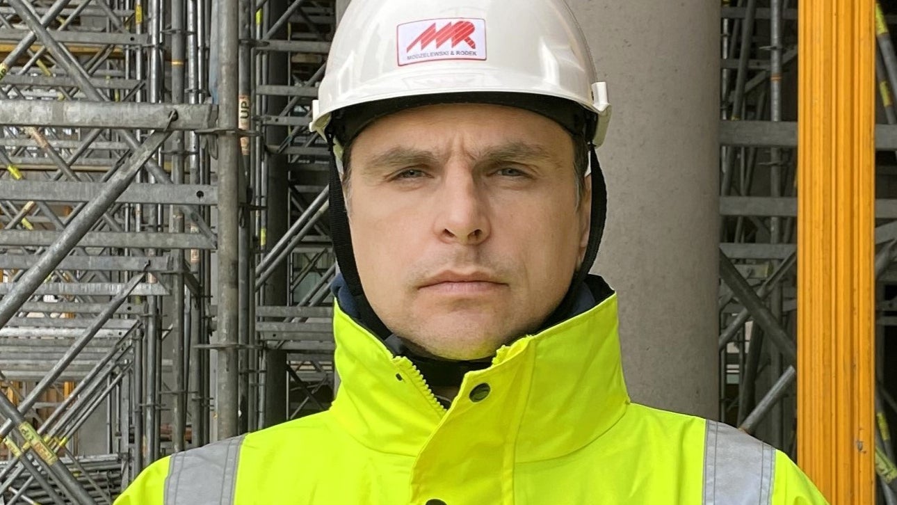 Kierownik Projektu, Modzelewski &amp; Rodek