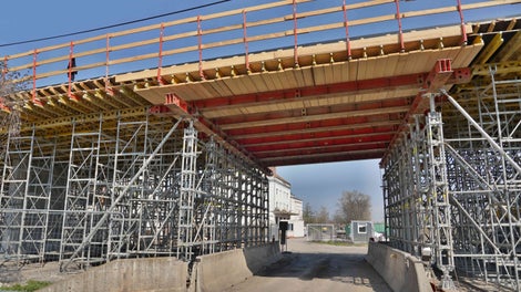 Rekonstrukce mostu, Měšice