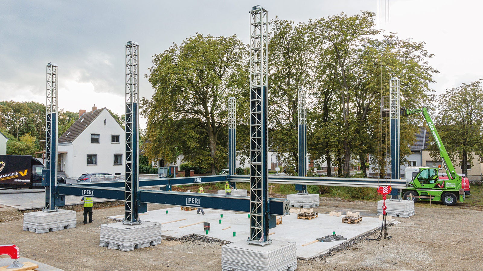 PERI prints first residential building in Germany with portal printer BOD2 in Beckum (North Rhine-Westphalia)