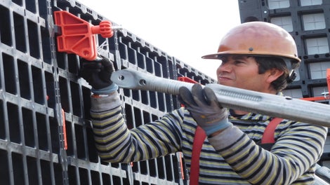 The prop connection is just as intuitive and straight forward