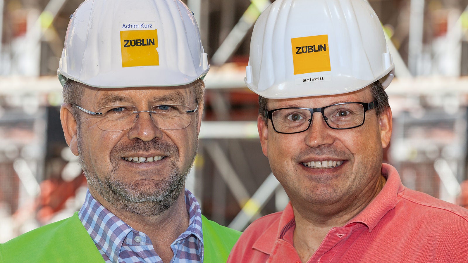 Die Projektunterstützung seitens PERI in Form von Planungen, Ablaufkonzepten sowie vieler weiterer Zusatzleistungen war hervorragend. PERI überzeugte bereits bei Abgabe des Schalungsangebotes mit innovativen Ideen und Lösungsvorschlägen. In der späteren Auftragsabwicklung konnten gemeinsam mit der Baustelle und dem technischen Büro der Firma PERI die Schalungskonzepte fortgeschrieben und im Sinne der Baustelle weiter optimiert werden. Hierbei wurde neben der technischen sowie der schnellen terminlichen Umsetzbarkeit gleichzeitig auch Wert auf eine entsprechende Kosteneffizienz gelegt.