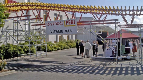 <p>Společnost PERI slav&amp;iacute; v roce 2002&amp;nbsp;10 let &amp;uacute;spě&amp;scaron;n&amp;eacute;ho působen&amp;iacute; na česk&amp;eacute;m trhu.</p><br/>