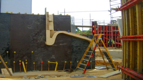 Showing the intricate Scoop wall detail on the VARIO formwork<br/>