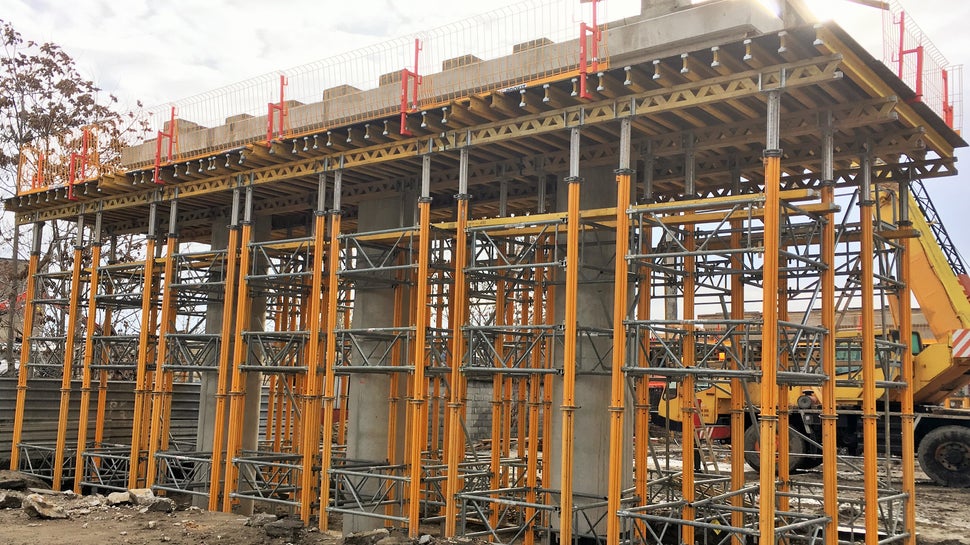 Подпорно скеле за ригел - МULTIPROP кули и PROKIT система за безопасност