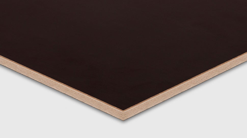 Le panneau de coffrage pour grandes surfaces pour des surfaces de béton apparent exigeantes, avec peu de joints.