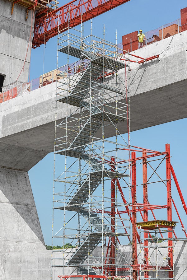 Impalcature modulari PERI UP per garantire la massima sicurezza in tutte le fasi di lavoro