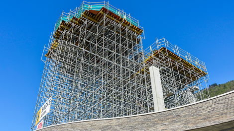 Hangursbanen Voss - PERI UP reis for store høyder