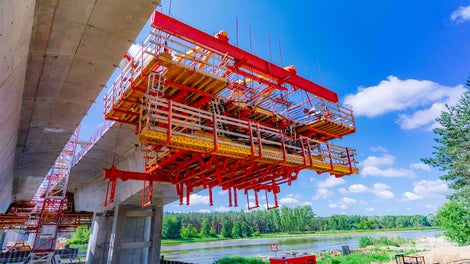 Wózki VBC PERI na budowie obiektu MS-5, droga ekspresowa S19, odcinek S19 Malewice Chlebczyn. 