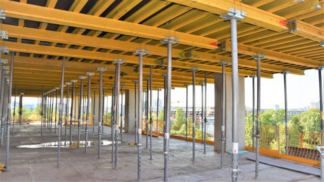 MULTIFLEX се адаптира към всяка форма с презастъпване на гредите и смяна на посоката им<br/>