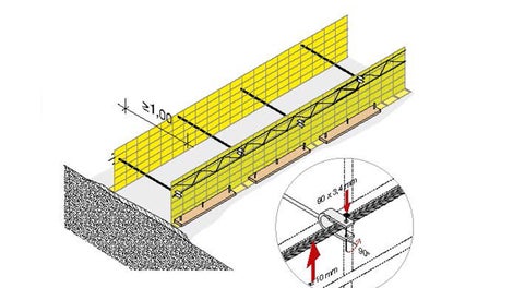 Pecafil L-profil kan gjenbrukes hvis den brukes til en utvendig L-vinkel. Vi anbefaler å tilpasse materiellet på et allerede støpt granulært underlag. (Foto: Max Frank)