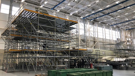 Леса для ведения ремонтных работ воздушных судов