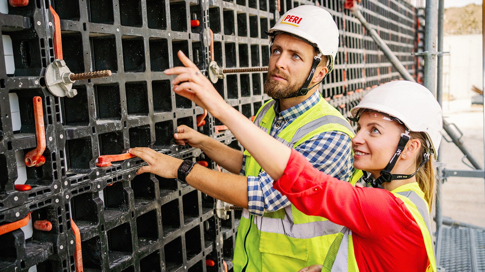 DUO bietet eine deutlich längere Lebensdauer als herkömmliche Holzschalungen und ermöglicht so eine sichere Kapitalrendite.