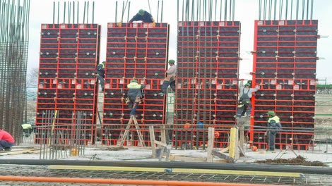 Кофриране на вертикални елементи - система LIWA