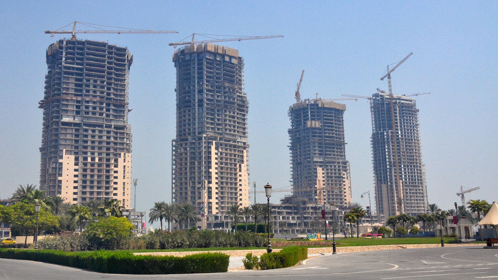A large and sophisticated mix-used development consisting of 4 towers in The Pearl.