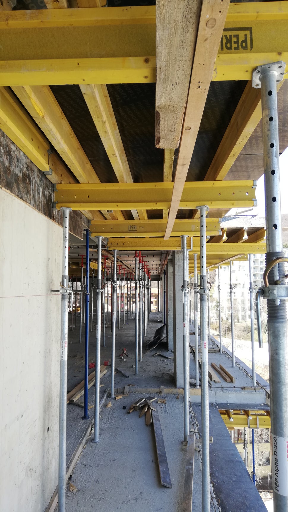 SKYDECK в комбинация с трегерен кофраж MULTIFLEX