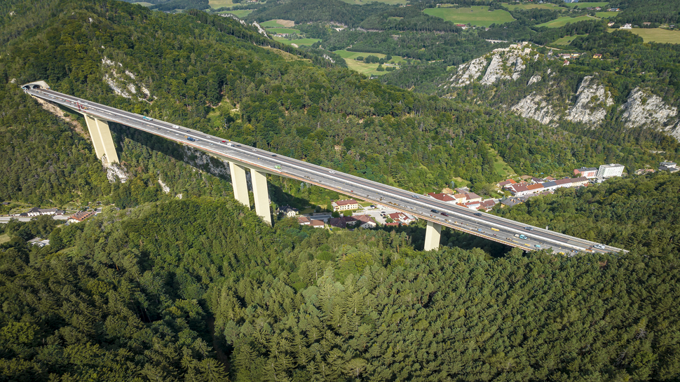 S6 Semmering Schnellstraße - Talübergang Schottwien