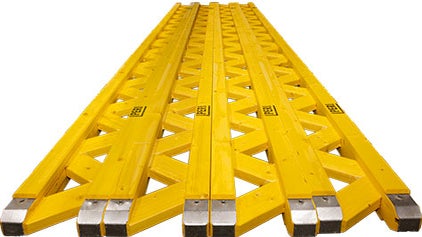 <p>20,000 погонных метров балки производится в день.</p><br/>