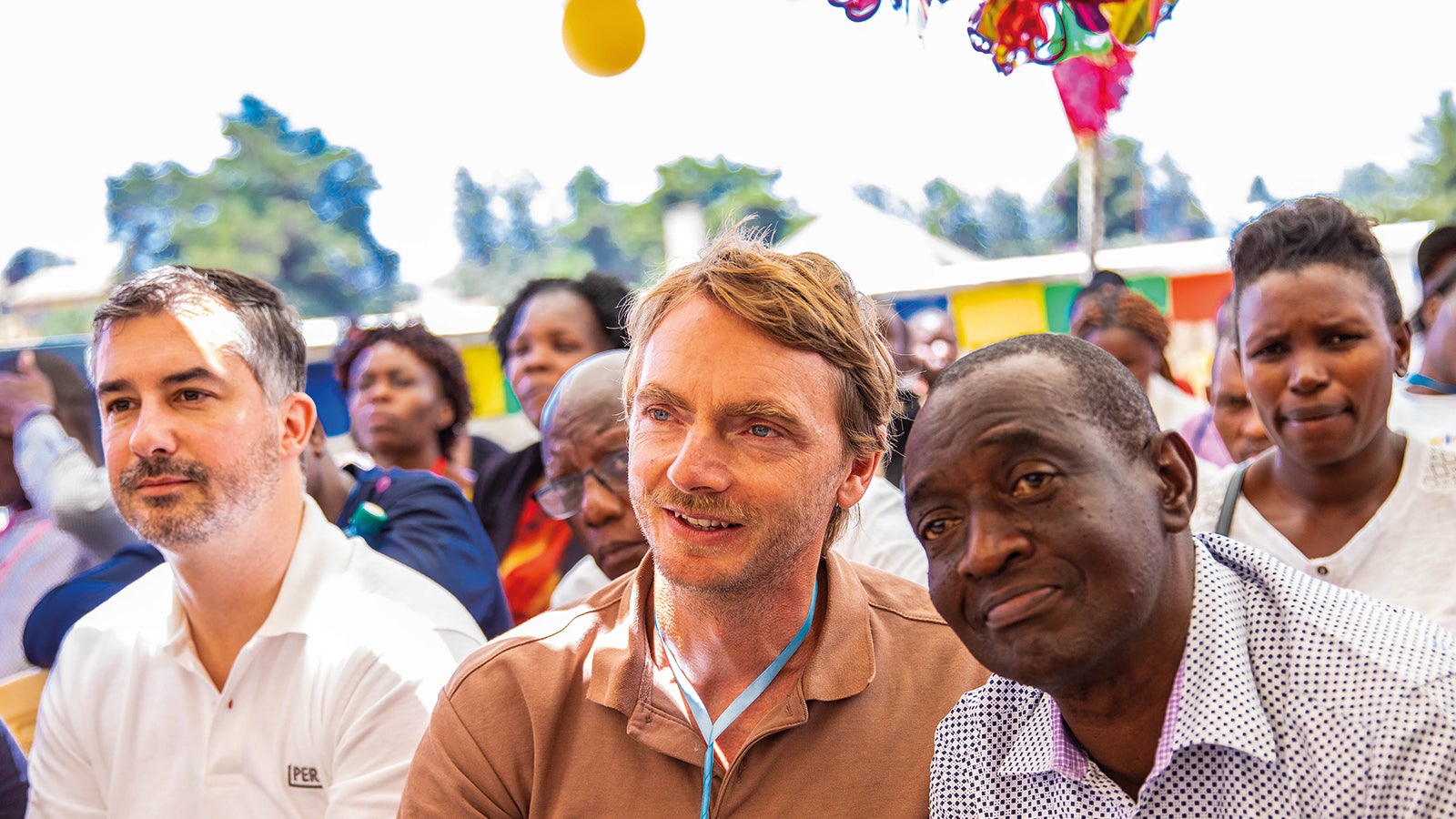 Andreas Mayer and Dr Jürgen Mayer from PERI attended the opening ceremony in Kenya. Amidst a varied entertainment programme, they gave speeches expressing their best wishes. 
