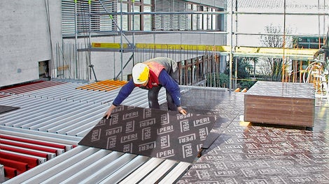 PERI offers an extensive range of standard plywood sheets which are available in various sizes and grades.