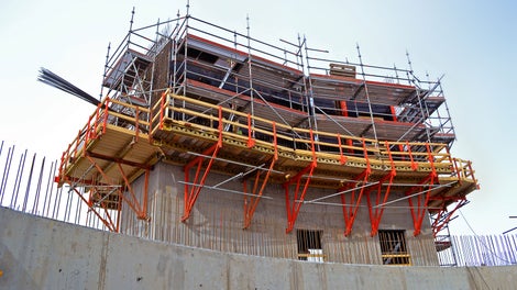 Kirunas nya stadshus - Svängt trapphusschakt med VARIO form och anpassade plattformar med CB240 och GT24.