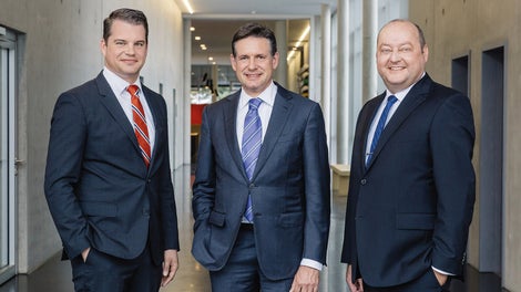 Compared to the previous year, PERI was able to increase its company result in 2015 by 13%: About 7,500 employees worldwide generated a turnover totaling EUR 1.3 billion. That has been announced by the Group Management: Dr. Fabian Kracht (Managing Director Finance and Organisation), Alexander Schwörer (Managing Director Sales and Marketing) and Leonhard Braig (Managing Director Product and Technology). 